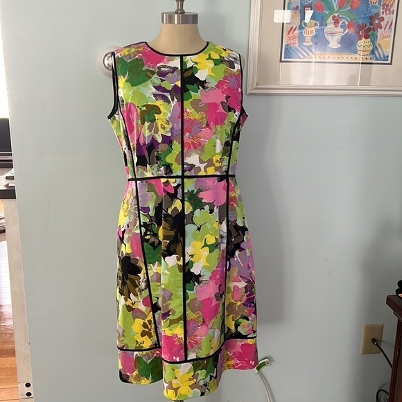 Calvin Klein Classic Flower Sleeveless Dress Size 12 - Picture 1 of 10